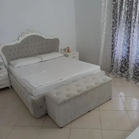 Aaron Гостевой дом